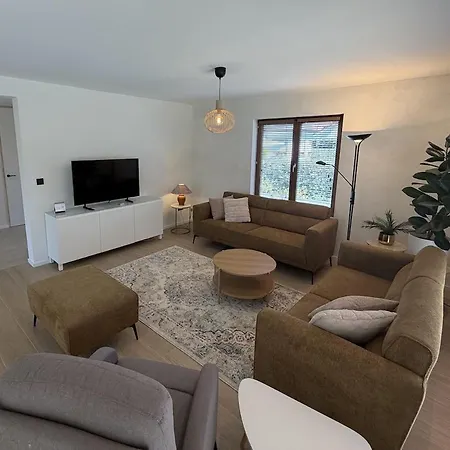 Dom wakacyjny Gezellige Woning Met Grote Tuin Dichtbij Koksijde