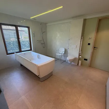 Dom wakacyjny Gezellige Woning Met Grote Tuin Dichtbij Koksijde