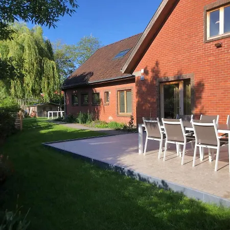 Gezellige Woning Met Grote Tuin Dichtbij * Koksijde